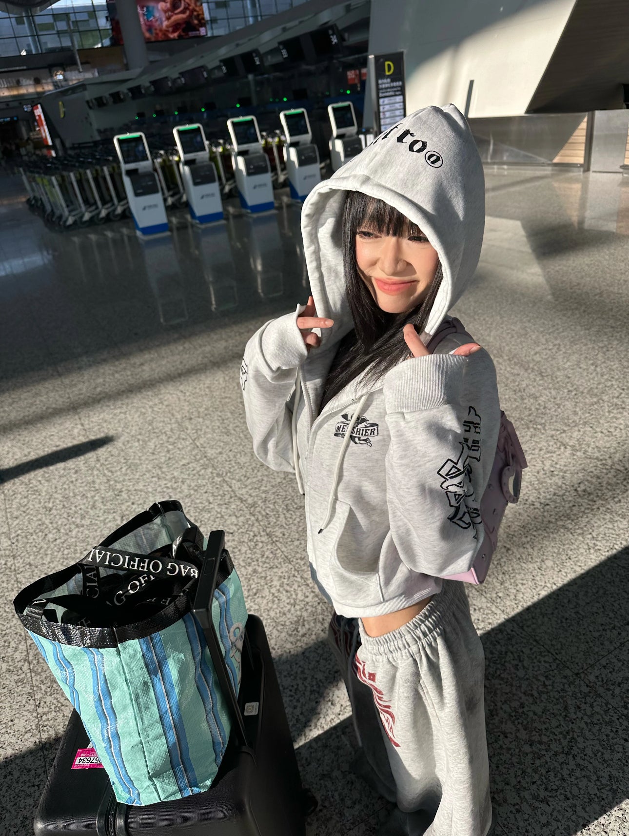 Gothic Letter Print Hooded Zip-Up